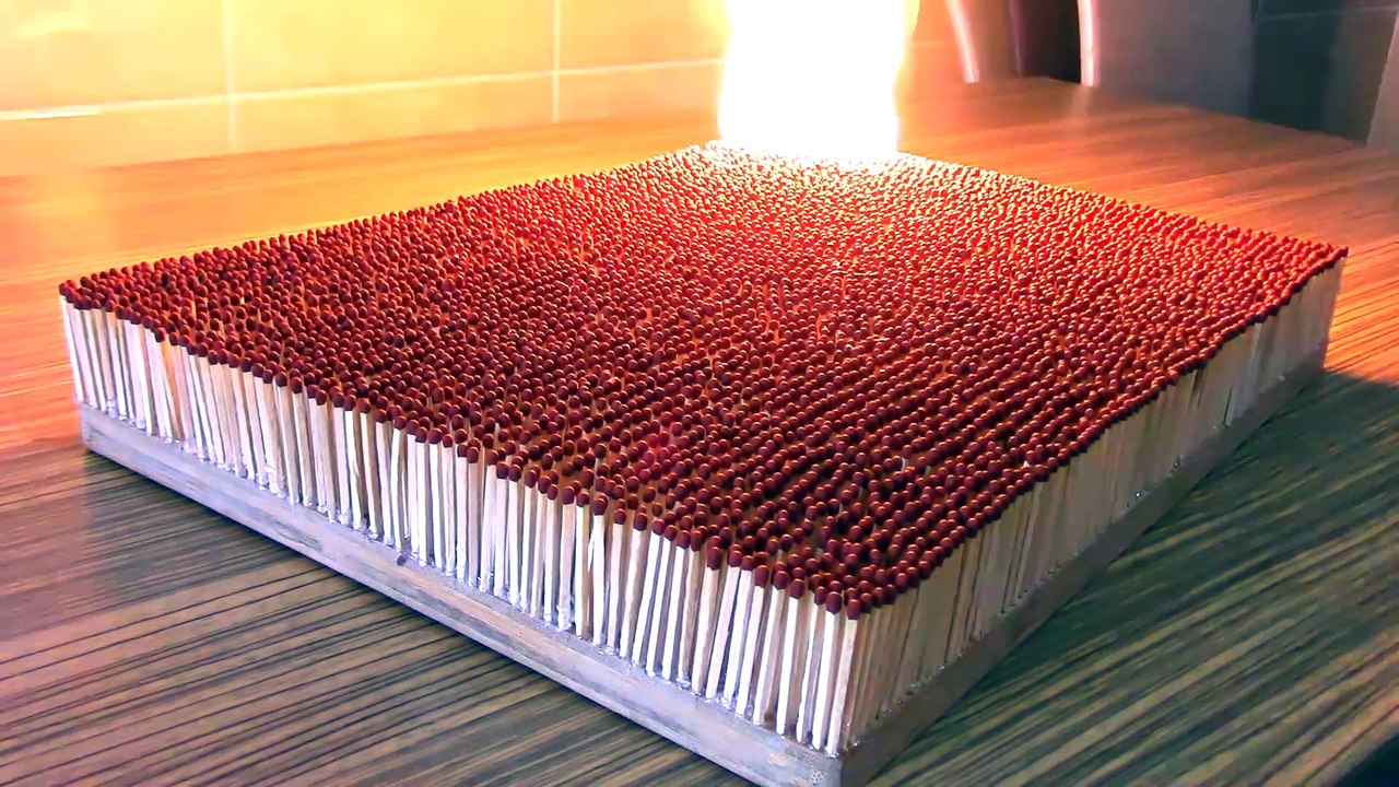 Il allume 6000 allumettes