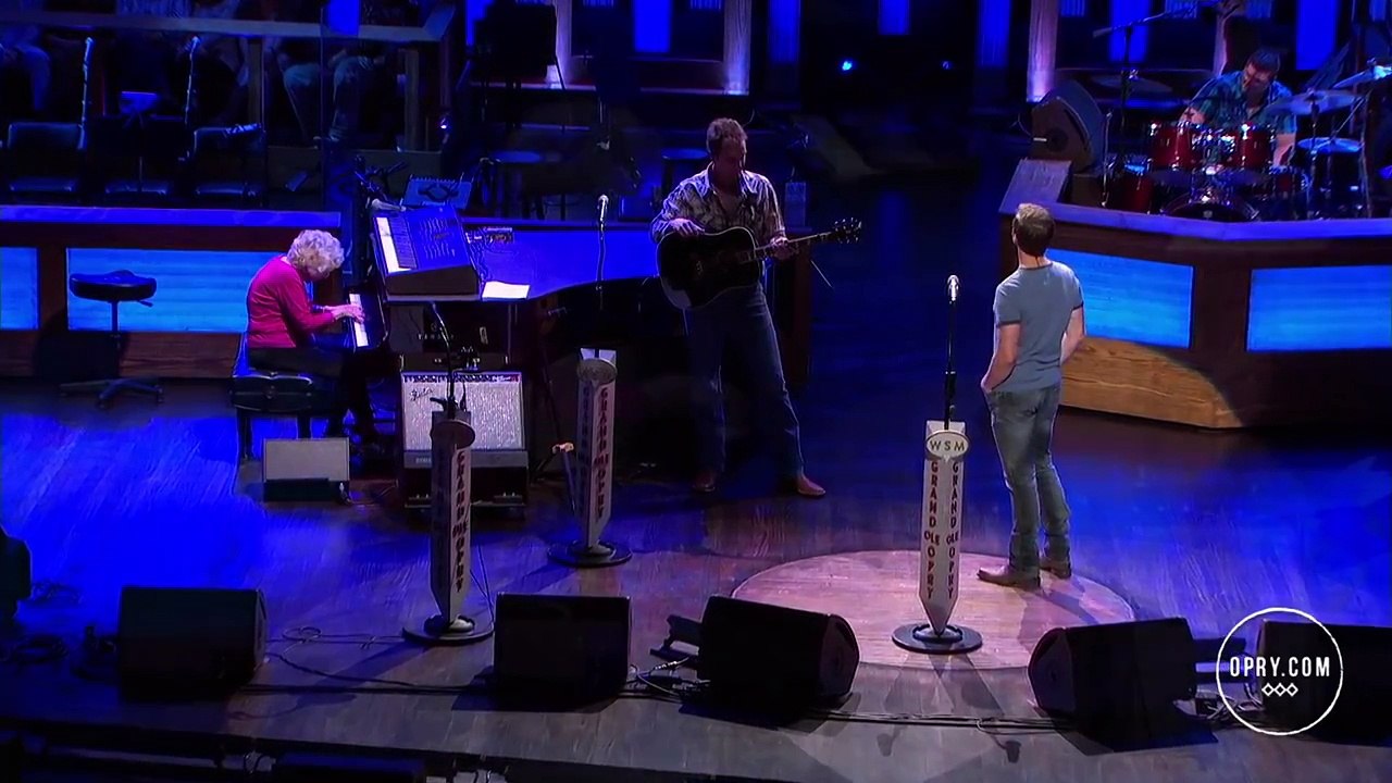 Josh Turner's Grandma, Lois Cunningham - "How G...