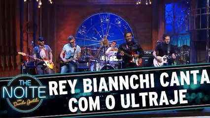 Rey Biannchi canta com o Ultraje