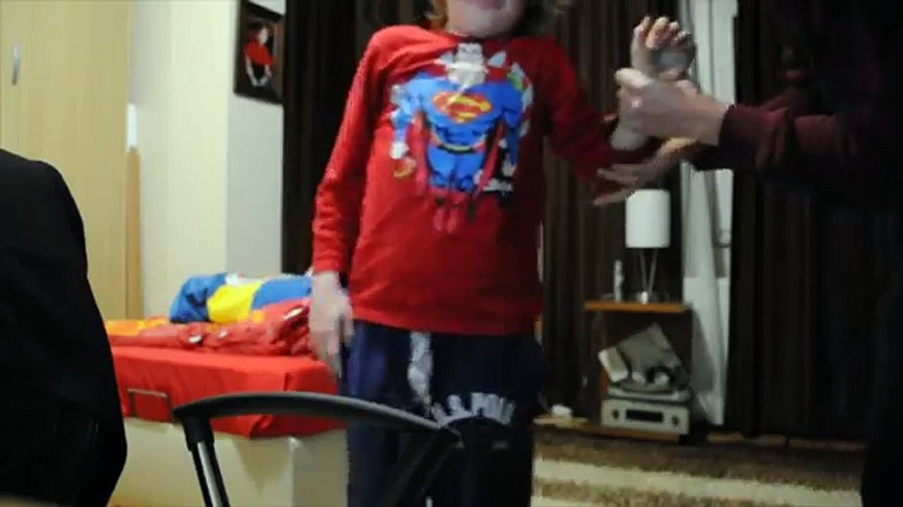 KARDEŞİME YANGIN VAR ŞAKASI!!!!!! (Trend Videos)