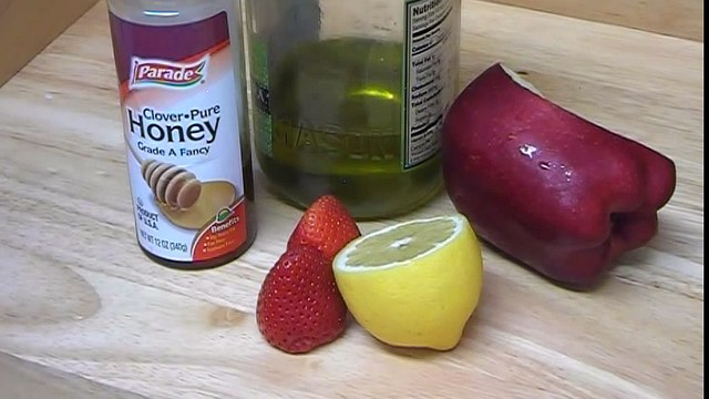 Anti Aging Tips & How to Make Natural Lemon Honey Strawberry Homemade Face Mask for Mature Skin
