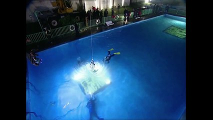 Underwater Escape | Fear Factor Extra