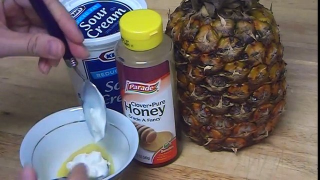 Anti-Aging Skin Care Tips-Honey Pineapple Sour Cream Face Mask for Mature Fading Skin