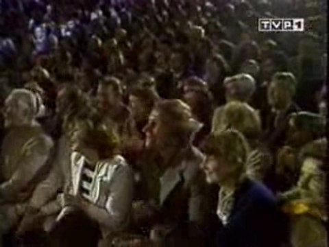 Kabaret Tey - Z tyłu sklepu 1