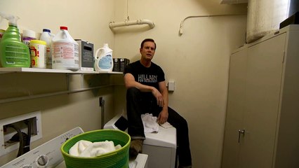 Hillary Clinton Bumped Peter Krause from his Dressing Room