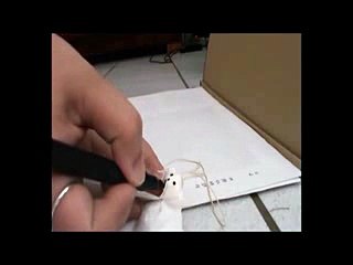 Fantomes d'Halloween en mouchoir en papier