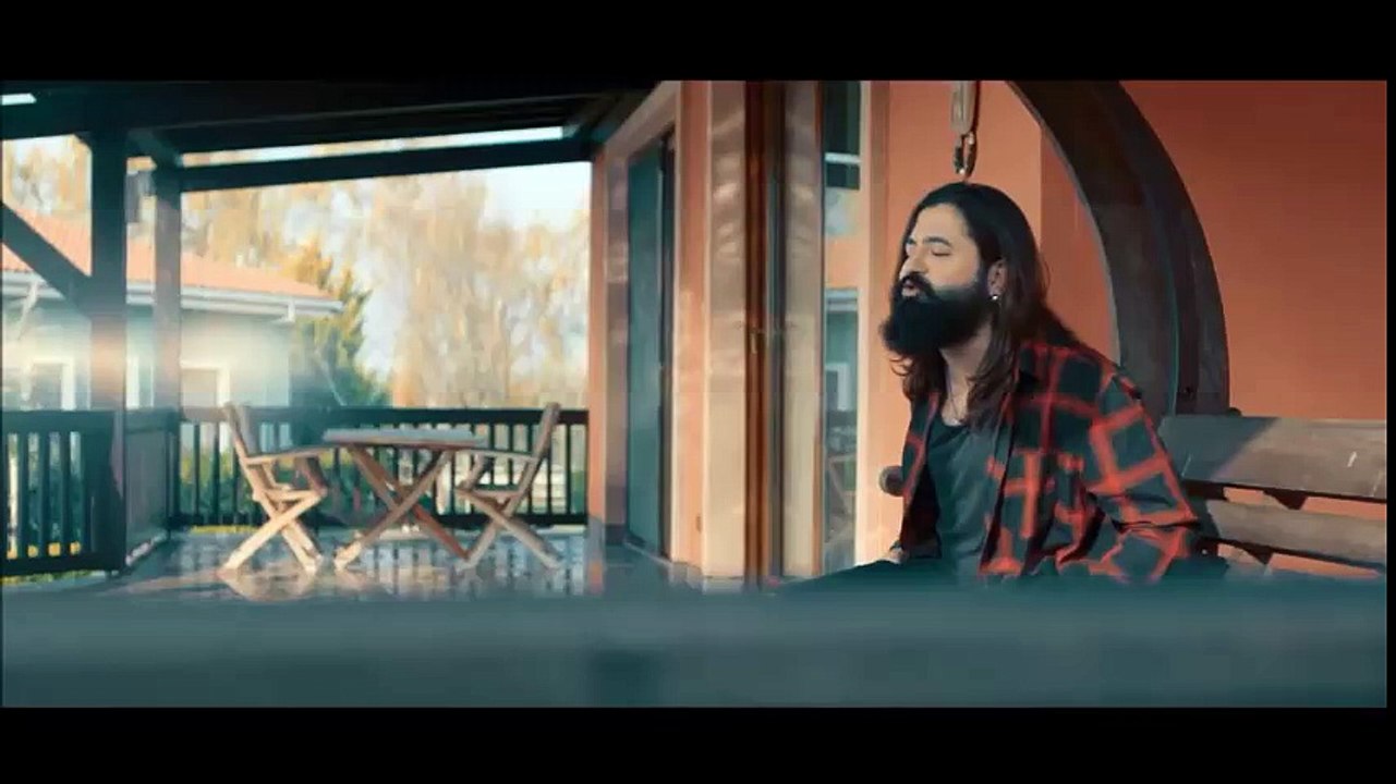 Koray AVCI  Hoşgeldin & Can Çalışkan Neyini Sevdin Diyorlar