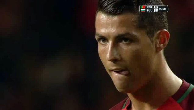 Cristiano Ronaldo Amazing Free-Kick - Portugal vs Bulgaria