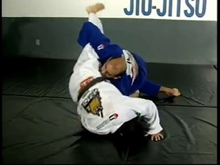 Roberto Correa (Gordo) - Jiu Jitsu Half Guard vol 1 full 35