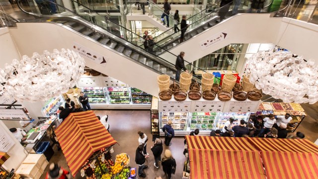 Are Mega Food Courts Good For The Food Industry?