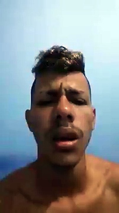 toma banho não segura essa marca