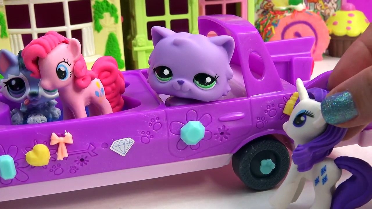 LPS Pet LIMO Limousine Hot Tub Car Littlest Pet Shop Ride with Friends My Little Pony Shop