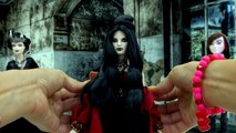 Vampire Haunted Beauty Gold Label Collection Collectors Barbie Doll Review Cookieswirlc Vi