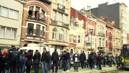 Tres detenidos en Bruselas vinculados a plan de atentado en Fran