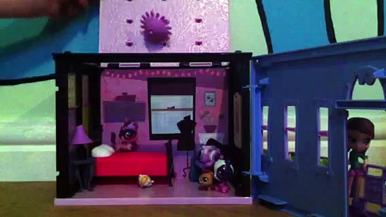 Mega littlest pet shop