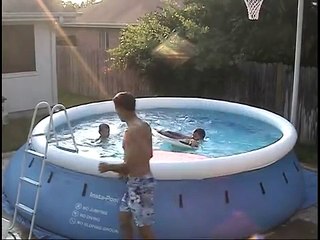 How to make waves in the pool