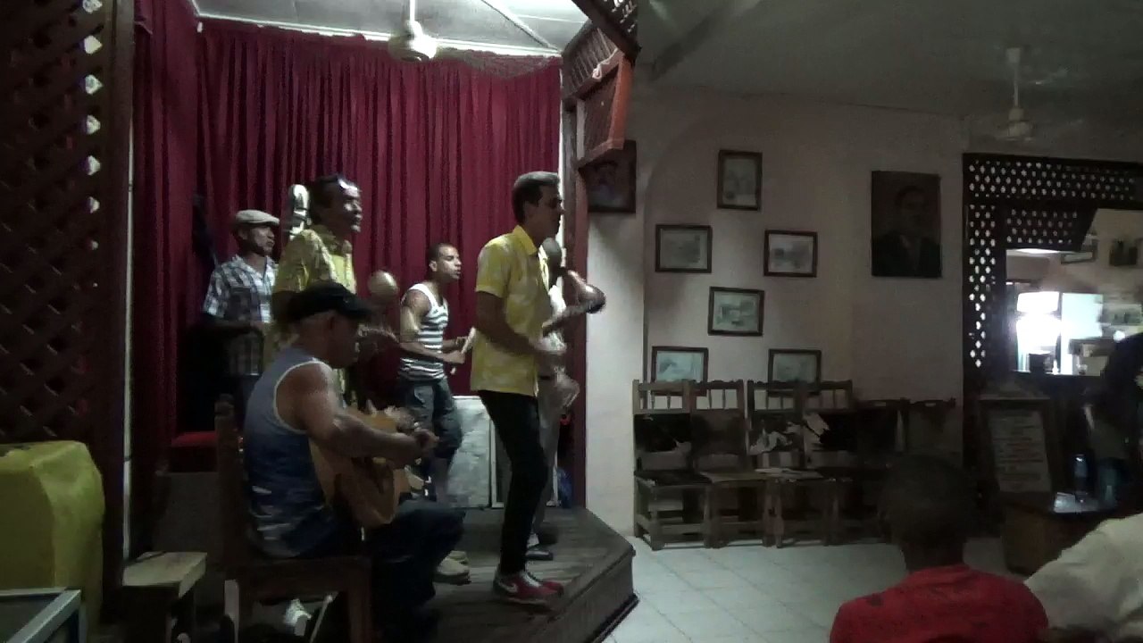 A la Casa de la Trova de Baracoa
