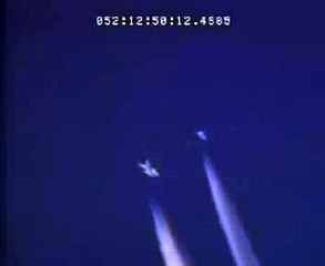 jet fighter chases UFO