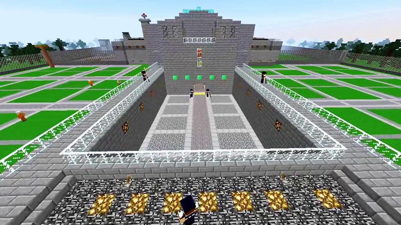 Minecraft Prison Break : LITTLE KELLY BECOMES A PRISON GUARD!