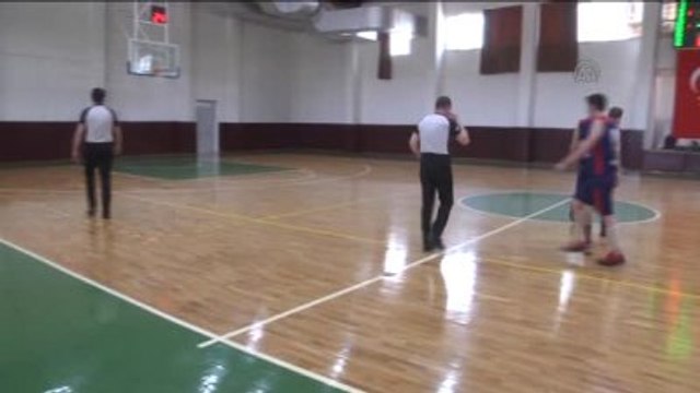 Suriyeli Hakemin Hedefi Spor Toto Basketbol Ligi