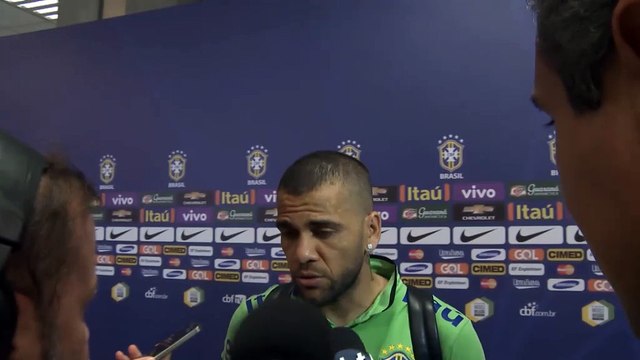 Qualifs CdM 2018 - Alves : Le Brésil, ce n'est pas le Barça