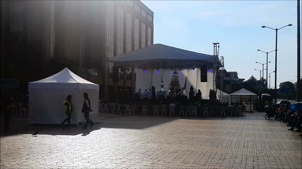 Messe Carulla 85