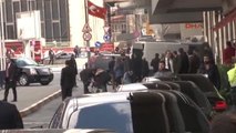 Erdoğan'ın Gelişi Sırasında Taksim Meydanı'nda Geniş Güvenlik Önlemi