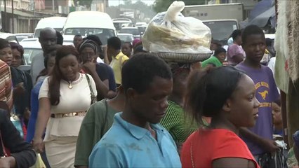 الرئيس الزامبي يجري سلسلة تغييرات دستورية