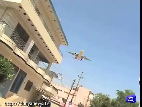 PIA Plane With 200+ Passengers On Board Escapes An Accident at Karachi Airport