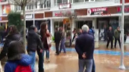 Bolu'da Karşıt Görüşlü İki Grup Kavga Etti