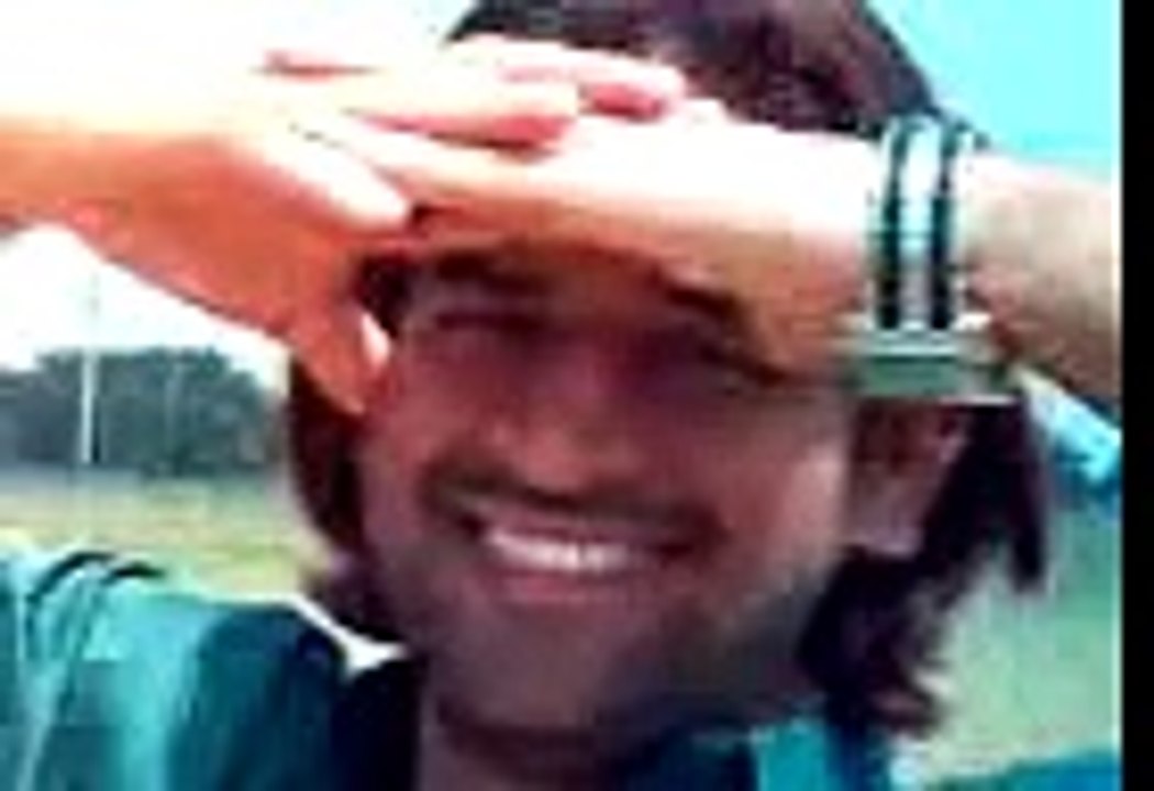 M S Dhoni enjoying with friends before becoming famous