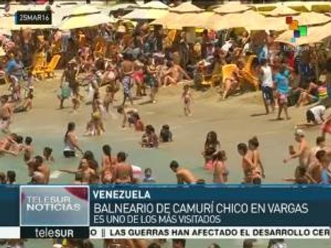 Venezolanos disfrutan asueto de Semana Santa en playas del país