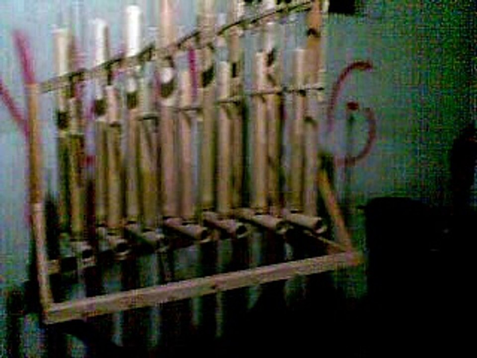 Kesenian Angklung Pangklung Sewu