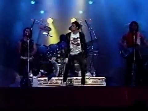 Michael Jackson - Billie Jean - Live At Victory Tour Toronto 1984