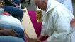 Le Pape François a lavé les pieds de réfugiés de diverses confessions