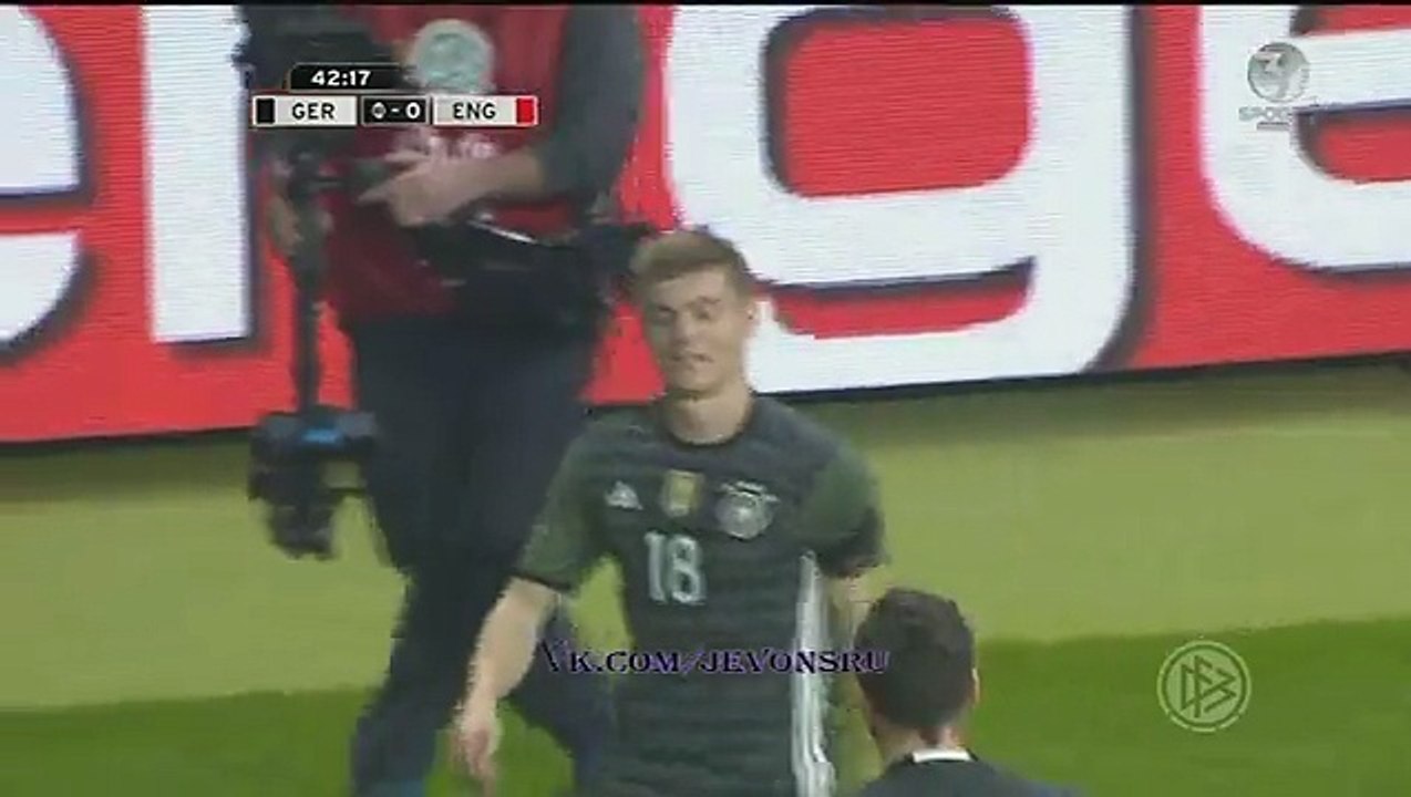 Toni Kroos Goal ~ Germany vs England  1-0