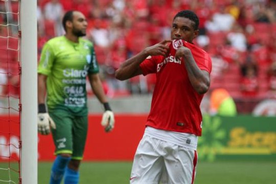 Em jogo de seis gols, Inter vence o Novo Hamburgo pelo Gauchão