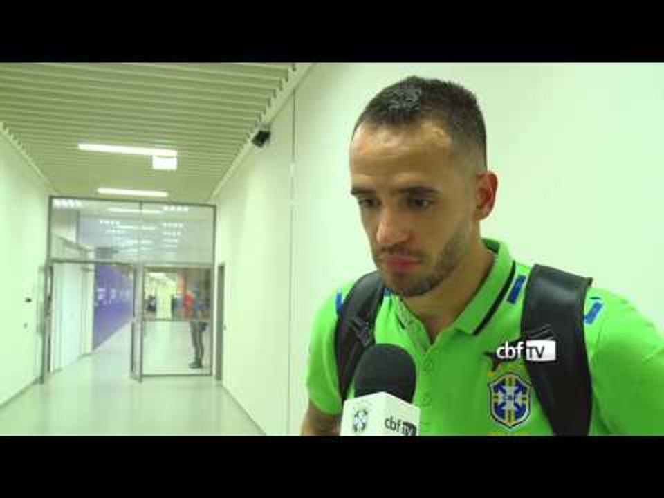 Jogadores comentam jogo contra o Uruguai