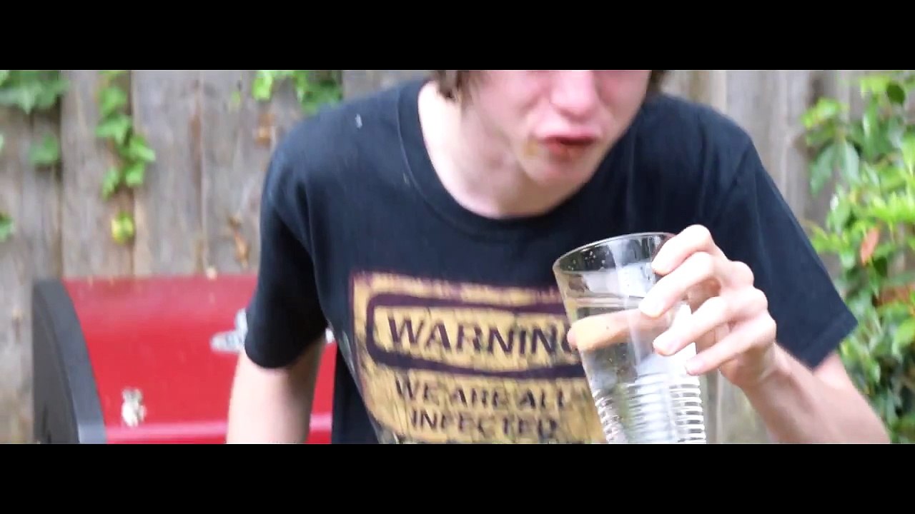 Cinnamon challenge - 100 SUBSCRIBERS CELEBRATION