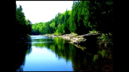 32.   LAC CAYAMANT  ( Au Carrefour de Ma Vie )