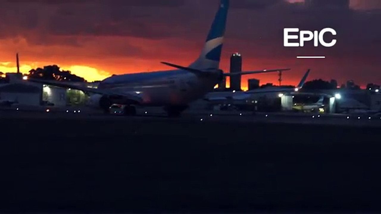 Spotting Nocturno en Aeroparque - Spotting at Night in Aeroparque - Buenos Aires, Argentina (HD)