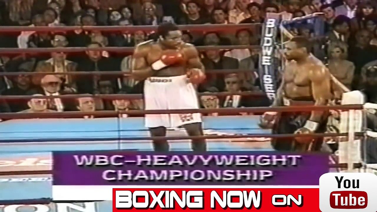 Boxer Has Emotional Breakdown During A Fight