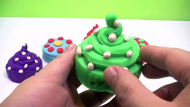 PLAY DOH CAKE ICE-CREAM!!- kinder surprise eggs fun peppa pig español cars toys