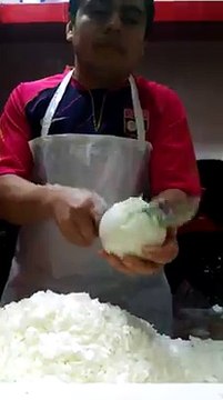 Chopping onions like a Ninja | לקצוץ בצל כמו נינז'ה