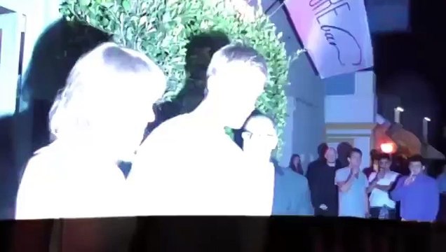 Taylor Swift & Calvin Harris KISS, One Direction Thank Zayn Malik Billboard Music Awards 2015