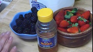How to Get Beautiful Perfect Skin with Natural Honey Strawberry Homemade Face Mask