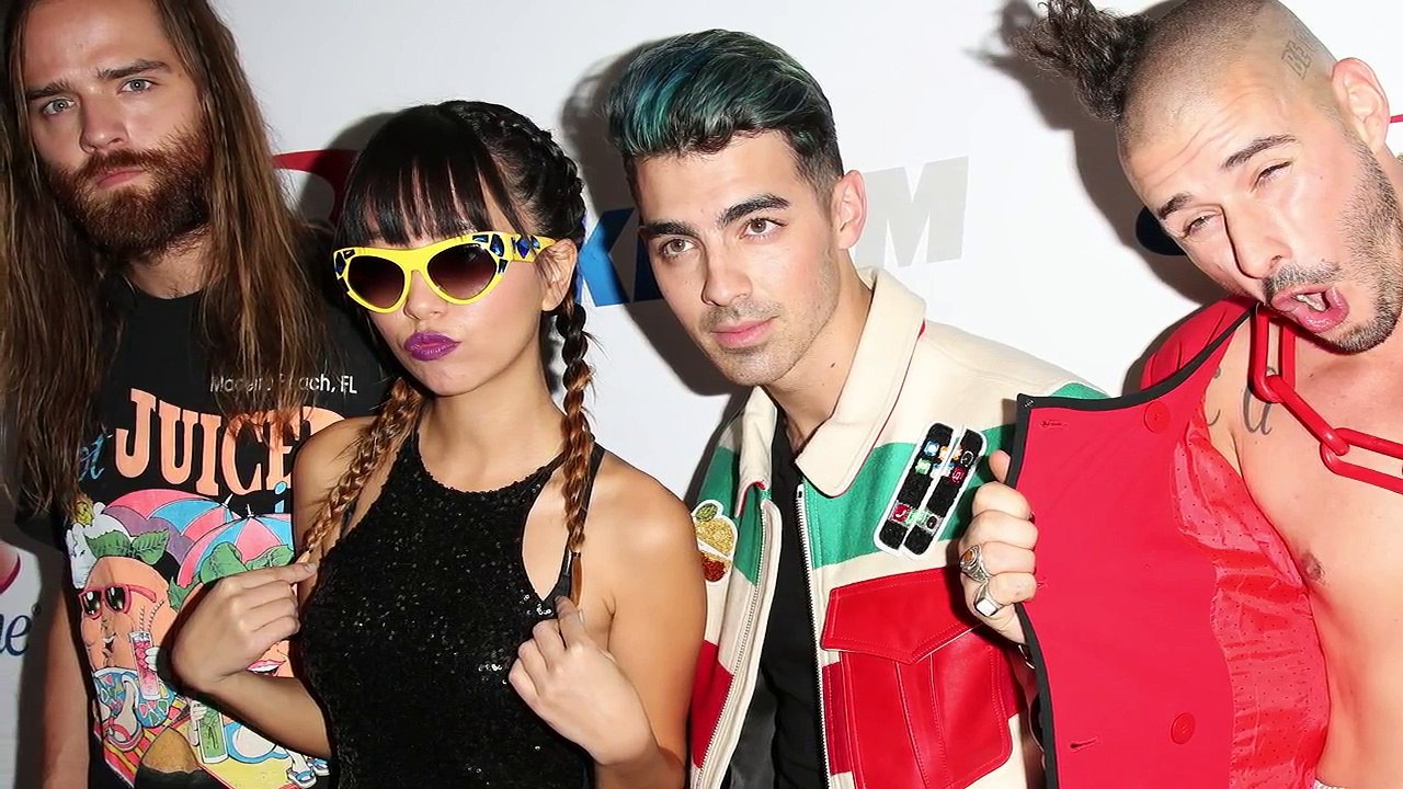 Hailee Steinfeld Releases Lyric Video For Rock Bottom Ft. DNCE & DNCE to Perform at KCAs