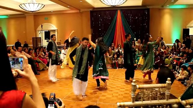 Wedding Girl Dance performance on medley songs, amazing