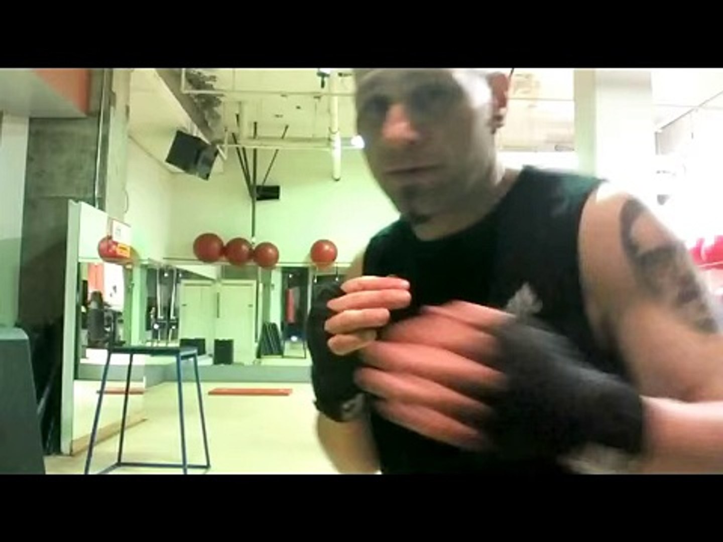 How to Fight Like Mike Tyson - Peekaboo Style