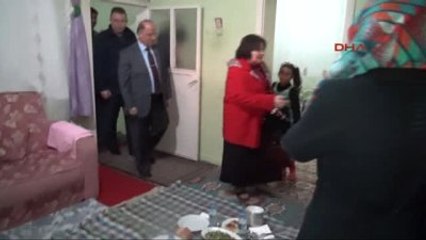 Kırıkkale Vali Kolat'tan Sığınmacı Ailelere Ziyaret